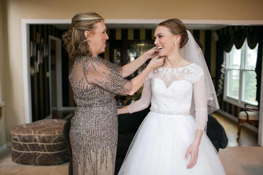 mother of the bride LamarandStyle Photography Michigan Wedding Photography